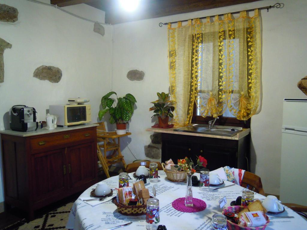 Bed and Breakfast Casa Castori Macomer Esterno foto
